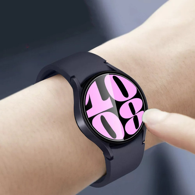 محافظ صفحه نمایش شیشهای امگلس مدل Glass-MG مناسب برای ساعت هوشمند سامسونگ Galaxy Watch 7 44mm