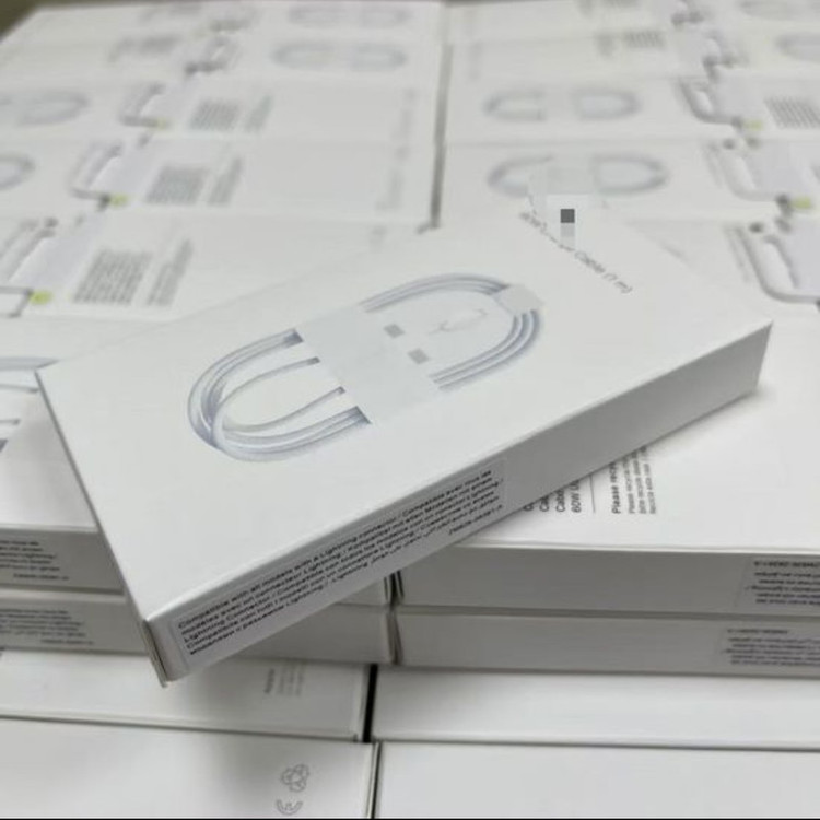 کابل USB-C مدل iPhone 16 طول 1 متر