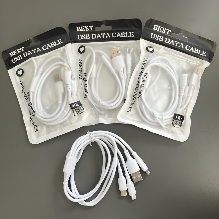 کابل تبدیل USB به microUSB / لایتنینگ / USB-C مدل UDC طول 1.2 متر