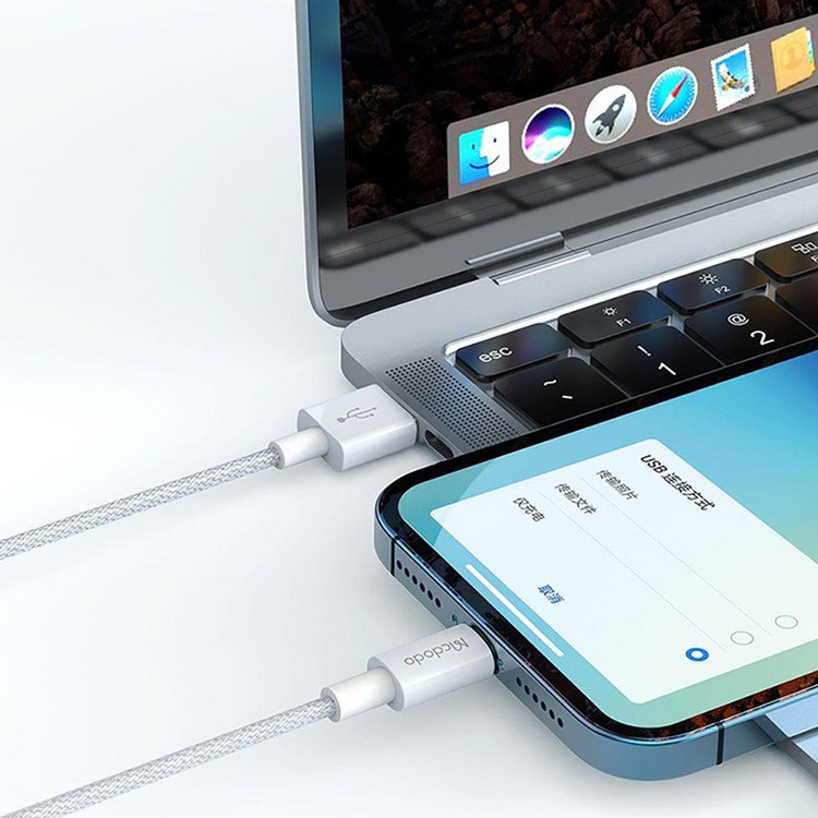 کابل تبدیل USB-C به لایتنینگ مک دودو مدل CA-2761 طول 1.2 متر