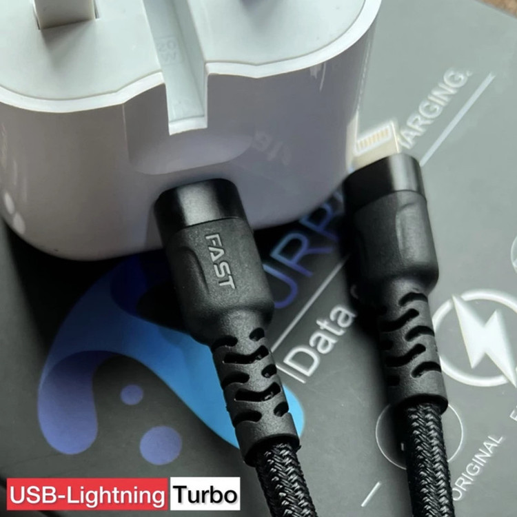 کابل تبدیل USB-Cبه لایتنینگ توربو مدل iphone 13 pro max طول یک متر