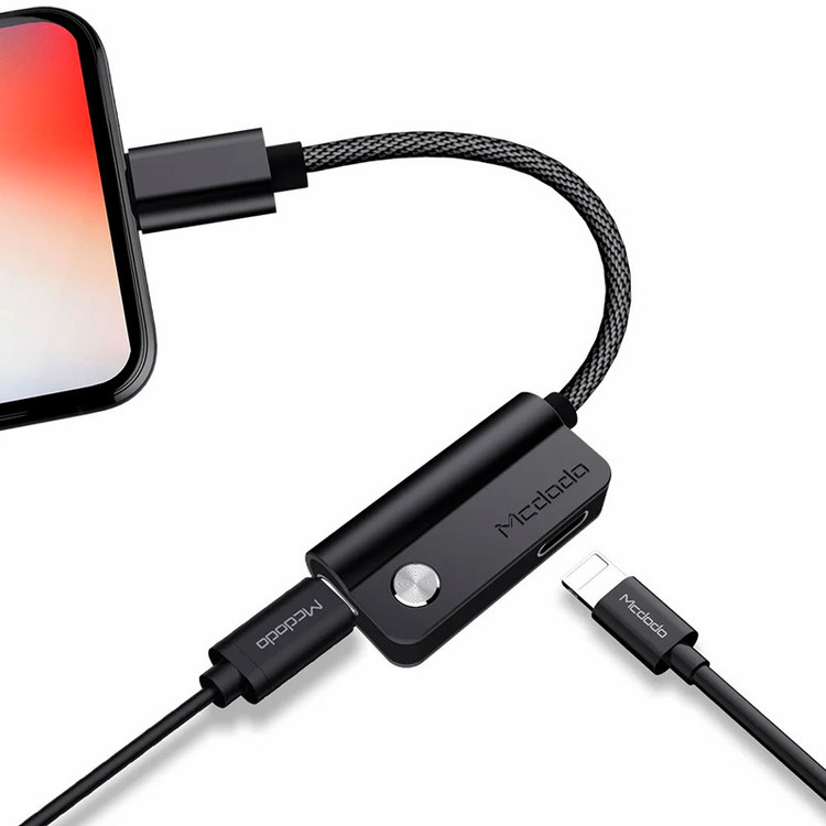 مبدل 1 به 2 لایتنینگ به جک 3.5mm مدل TA-CH