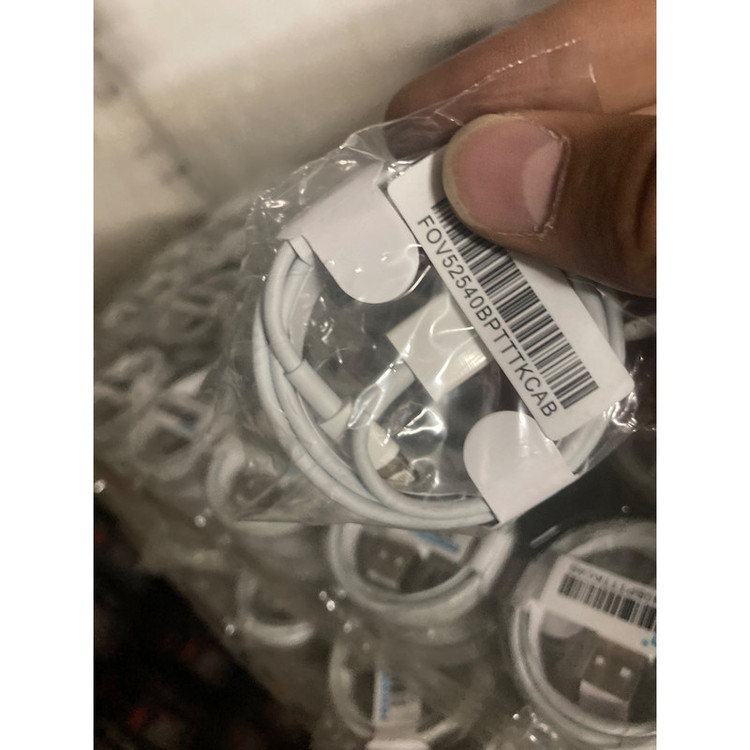 کابل تبدیل USB به لایتنینگ مدل FOV52540BPTTTKCAB طول 1 متر