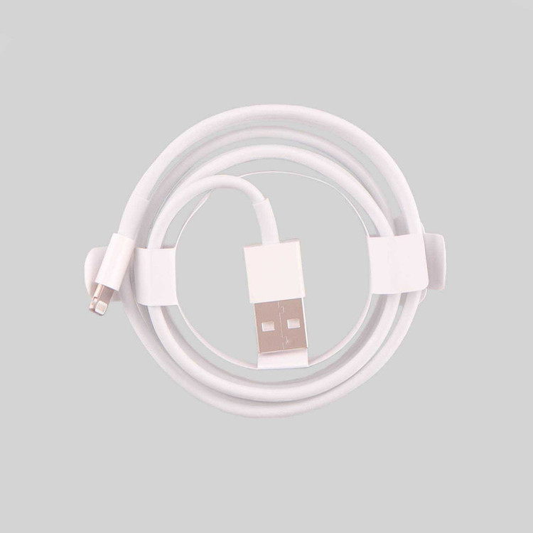 کابل تبدیل USB به لایتنینگ مدل MD818FE/A طول 1 متر